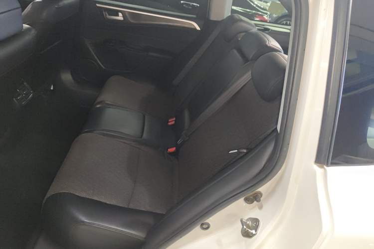 Used Honda Jade 2017 210TURBO CVT Fashion Edition 5-seater Left Rear Seat