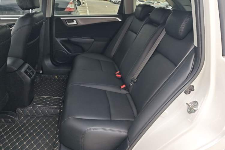 Used Honda Jade 2017 1.8L Automatic Classic Edition 5 seats Left Rear Seat