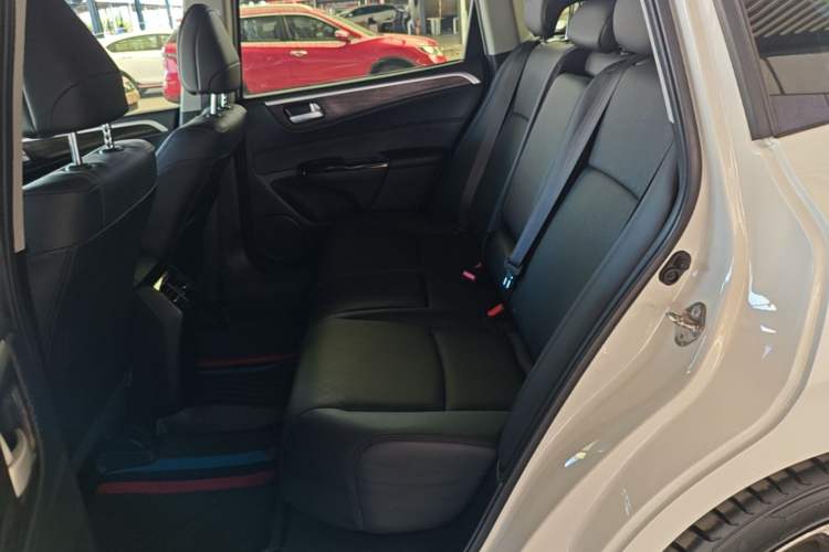 Used Honda Jade 2017 210 TURBO CVT Luxury Edition 5 Seats Left Rear Seat