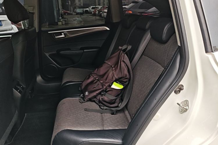 Used Honda Jade 2017 1.8L automatic Comfort version 5 seats Left Rear Seat