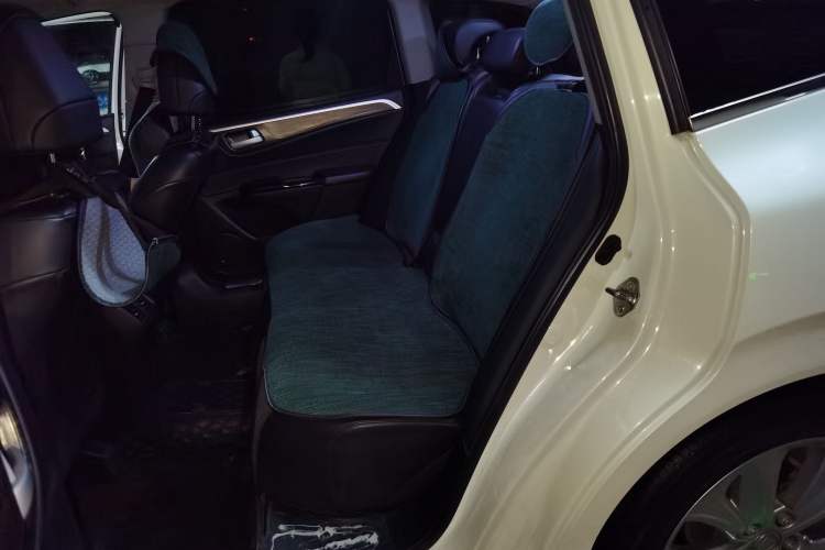 Used Honda Jade 2017 1.8L automatic Comfort version 5 seats Left Rear Seat