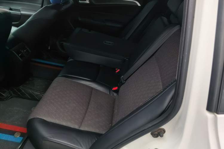 Used Honda Jade 2017 1.8L automatic Comfort version 5 seats Left Rear Seat