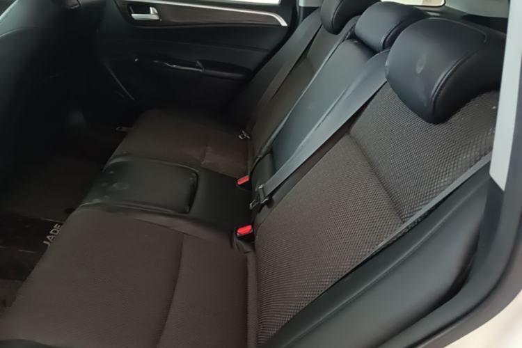 Used Honda Jade 2017 1.8L automatic Comfort version 5 seats Left Rear Seat