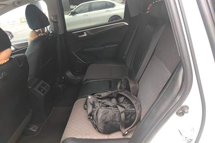 Used Honda Jade 2017 1.8L automatic Comfort version 5 seats Left Rear Seat