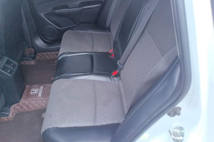 Used Honda Jade 2017 1.8L automatic Comfort version 5 seats Left Rear Seat