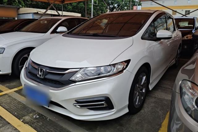 Used Honda Jade 2017 1.8L automatic Comfort version 5 seats