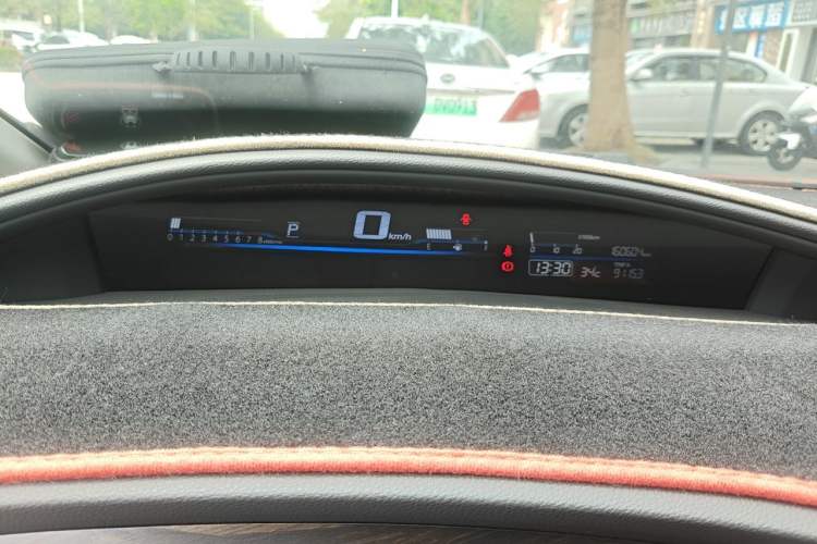 Used Honda Jade 2017 210TURBO CVT Fashion Edition 5-seater Odometer Close Up