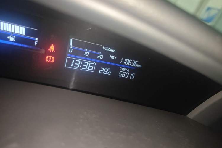 Used Honda Jade 2017 210 TURBO CVT Luxury Edition 5 Seats Odometer Close Up