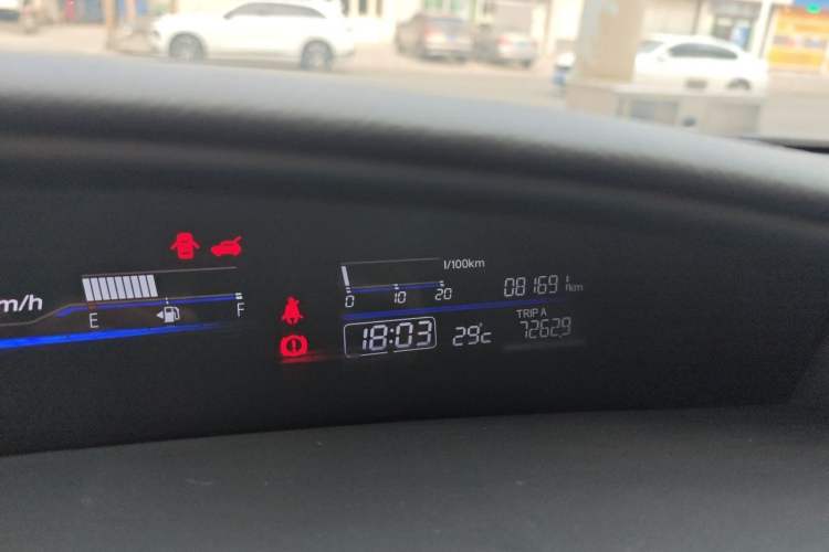 Used Honda Jade 2017 210TURBO CVT Fashion Edition 5-seater Odometer Close Up