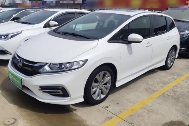 Used Honda Jade 2017 1.8L automatic Comfort version 5 seats