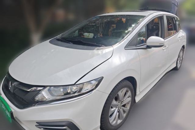 Used Honda Jade 2017 1.8L automatic Comfort version 5 seats