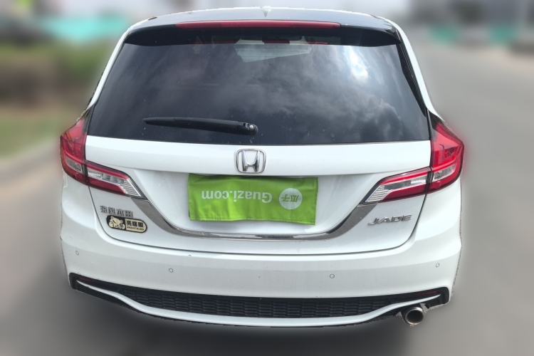 Used Honda Jade 2017 1.8L automatic Comfort version 5 seats Rear