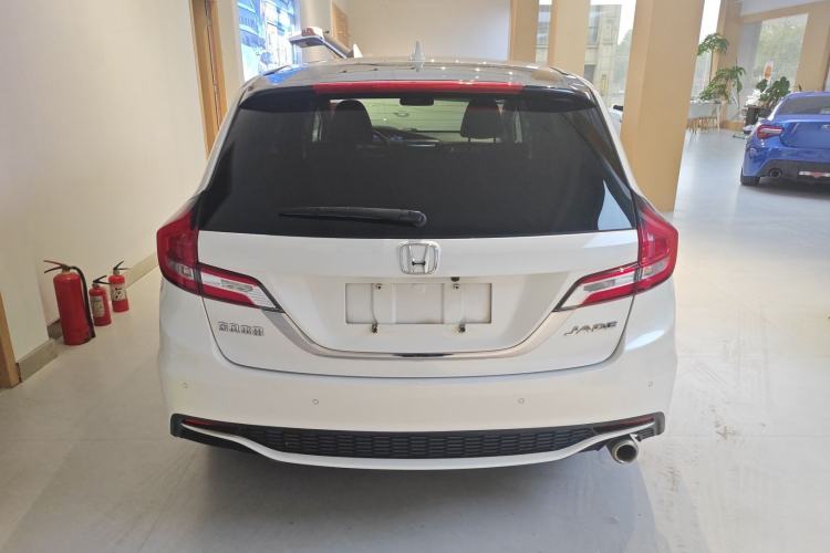 Used Honda Jade 2017 1.8L automatic Comfort version 5 seats Rear