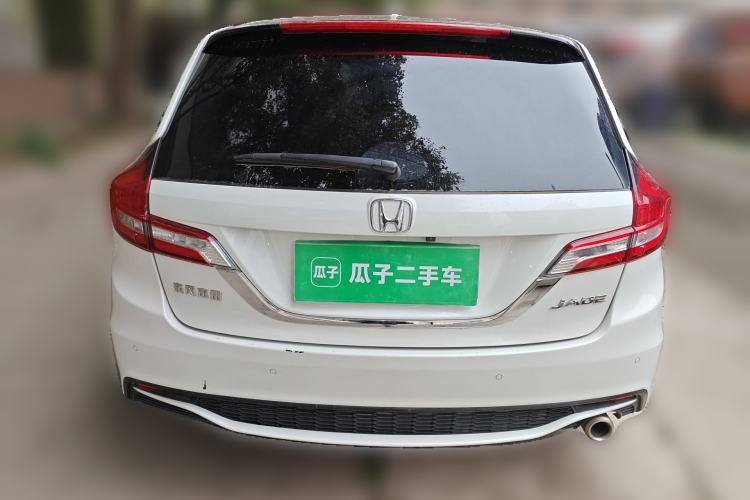 Used Honda Jade 2017 1.8L automatic Comfort version 5 seats Rear