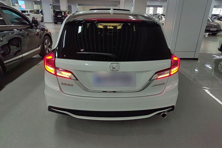 Used Honda Jade 2017 1.8L automatic Comfort version 5 seats Rear