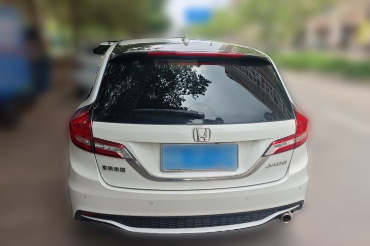 Used Honda Jade 2017 1.8L automatic Comfort version 5 seats Rear