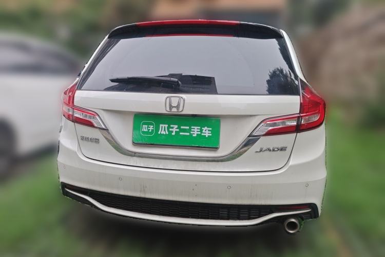 Used Honda Jade 2017 1.8L automatic Comfort version 5 seats Rear