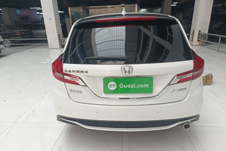 Used Honda Jade 2017 1.8L automatic Comfort version 5 seats Rear