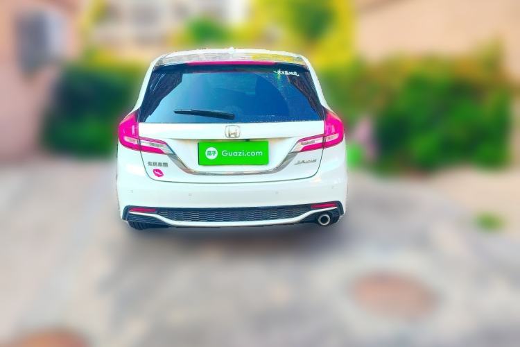 Used Honda Jade 2017 1.8L automatic Comfort version 5 seats Rear