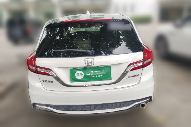 Used Honda Jade 2017 1.8L automatic Comfort version 5 seats Rear