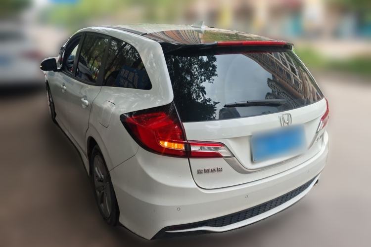 Used Honda Jade 2017 1.8L automatic Comfort version 5 seats Rear Left 45 Deg