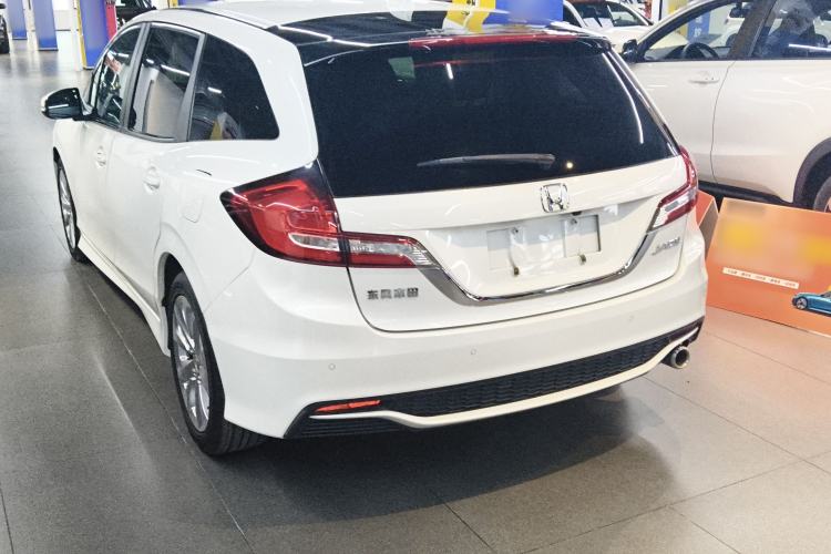 Used Honda Jade 2017 1.8L automatic Comfort version 5 seats Rear Left 45 Deg