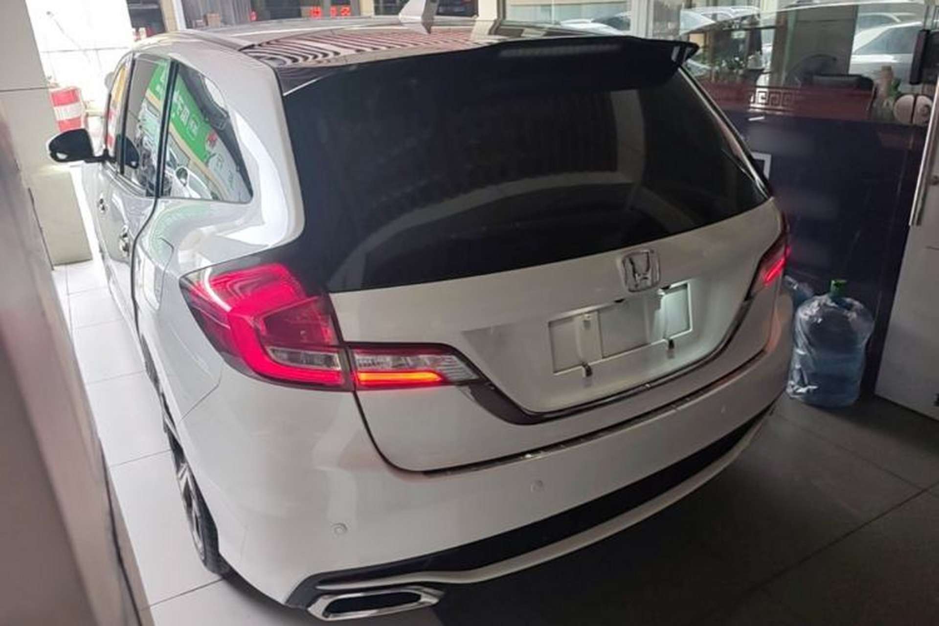 Used Honda Jade 2017 210 TURBO CVT Luxury Edition 5 Seats Rear Left 45 Deg