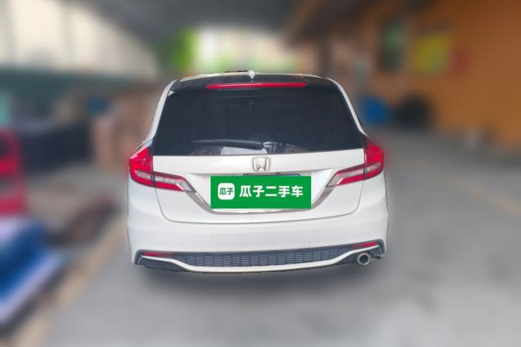 Used Honda Jade 2017 1.8L automatic Comfort version 5 seats Rear