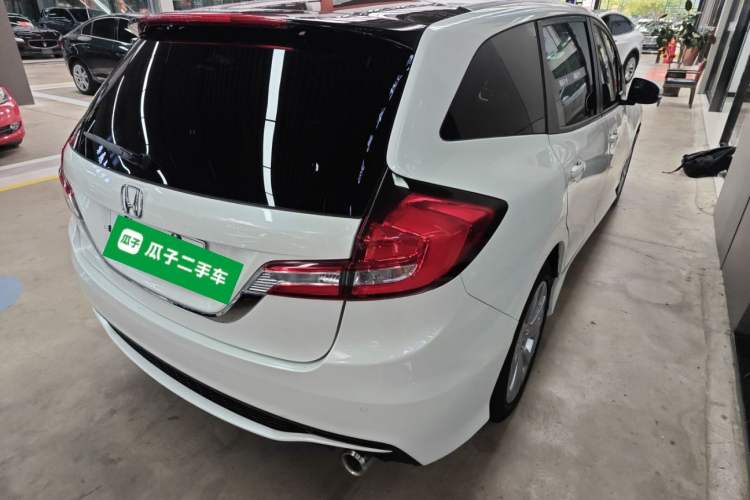 Used Honda Jade 2017 1.8L automatic Comfort version 5 seats Rear Right 45 Deg