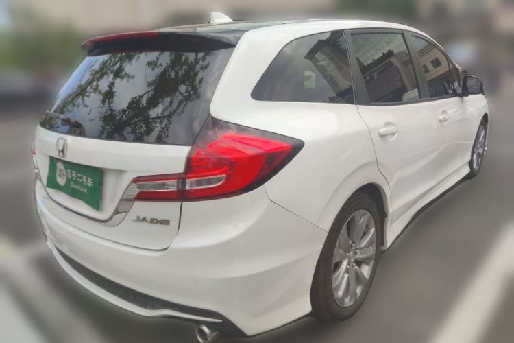 Used Honda Jade 2017 1.8L automatic Comfort version 5 seats Rear Right 45 Deg