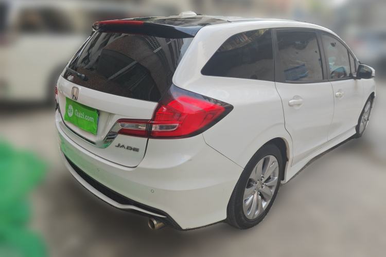 Used Honda Jade 2017 1.8L automatic Comfort version 5 seats Rear Right 45 Deg