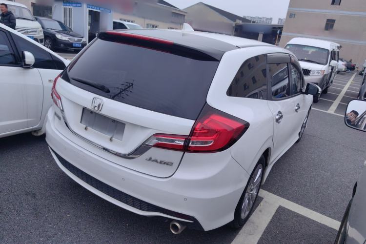 Used Honda Jade 2017 1.8L automatic Comfort version 5 seats Rear Right 45 Deg
