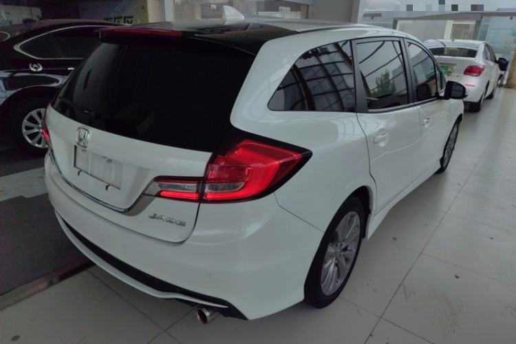 Used Honda Jade 2017 1.8L automatic Comfort version 5 seats Rear Right 45 Deg