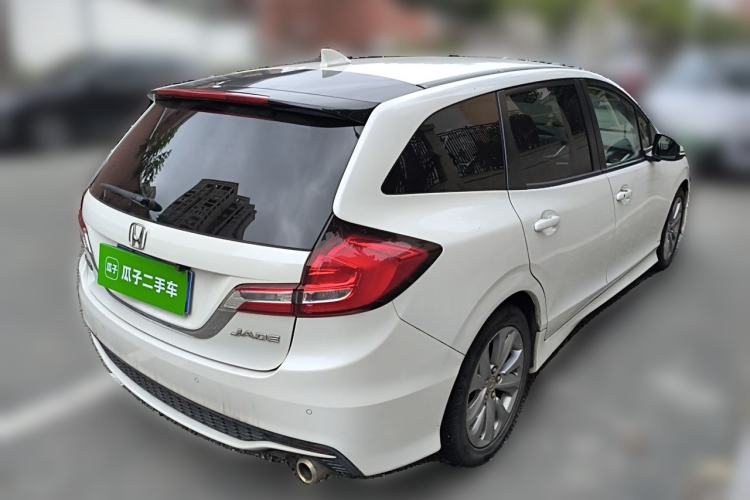 Used Honda Jade 2017 1.8L automatic Comfort version 6 seats Rear Right 45 Deg
