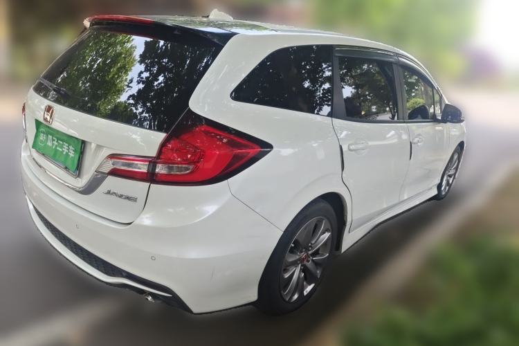 Used Honda Jade 2017 1.8L automatic Comfort version 5 seats Rear Right 45 Deg