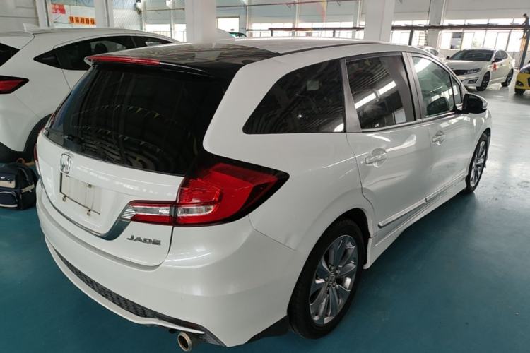 Used Honda Jade 2017 1.8L automatic Comfort version 5 seats Rear Right 45 Deg