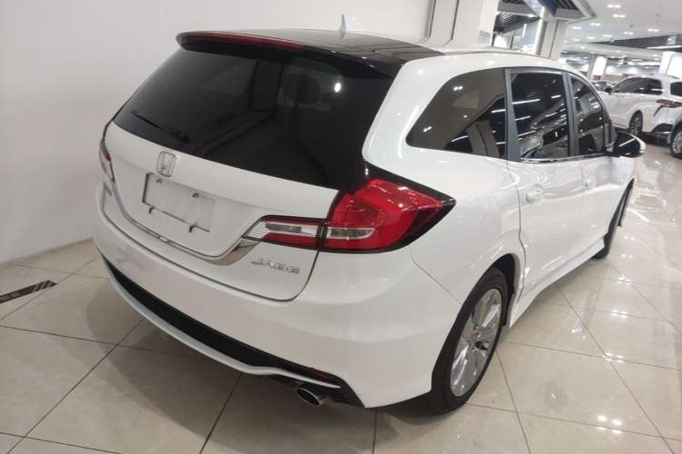 Used Honda Jade 2017 1.8L Automatic Classic Edition 5 seats Rear Right 45 Deg