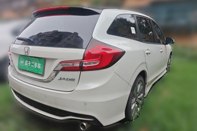 Used Honda Jade 2017 1.8L automatic Comfort version 5 seats Rear Right 45 Deg