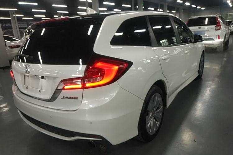 Used Honda Jade 2017 1.8L automatic Comfort version 5 seats Rear Right 45 Deg