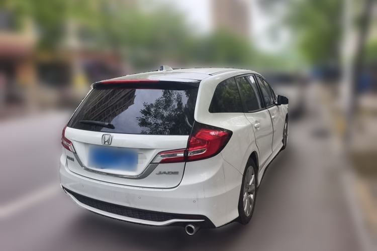 Used Honda Jade 2017 1.8L automatic Comfort version 5 seats Rear Right 45 Deg