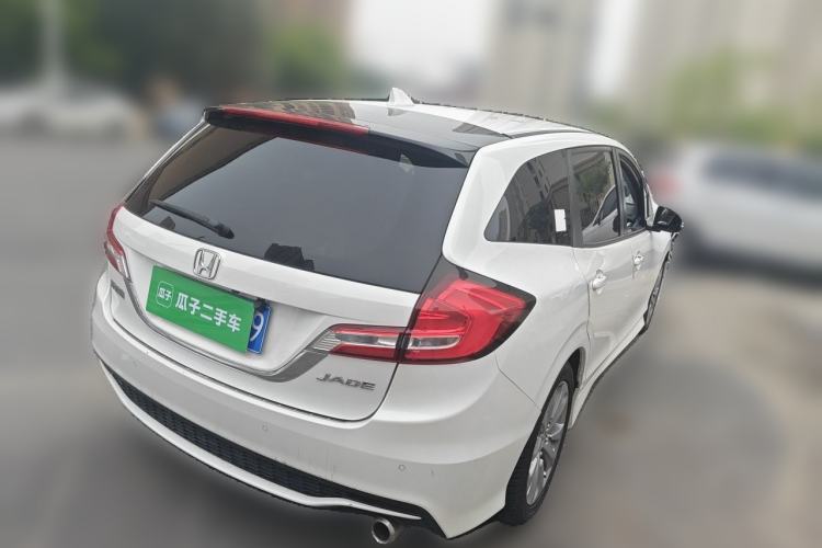 Used Honda Jade 2017 1.8L automatic Comfort version 5 seats Rear Right 45 Deg