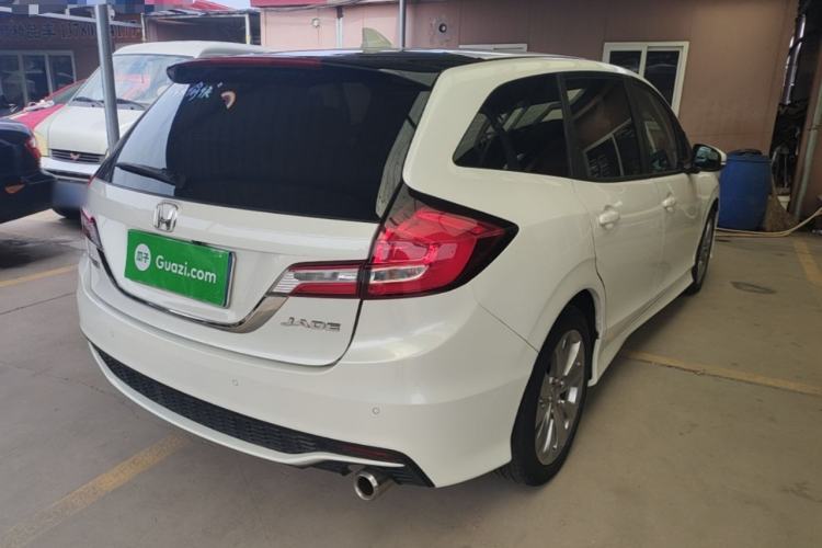 Used Honda Jade 2017 1.8L automatic Comfort version 5 seats Rear Right 45 Deg