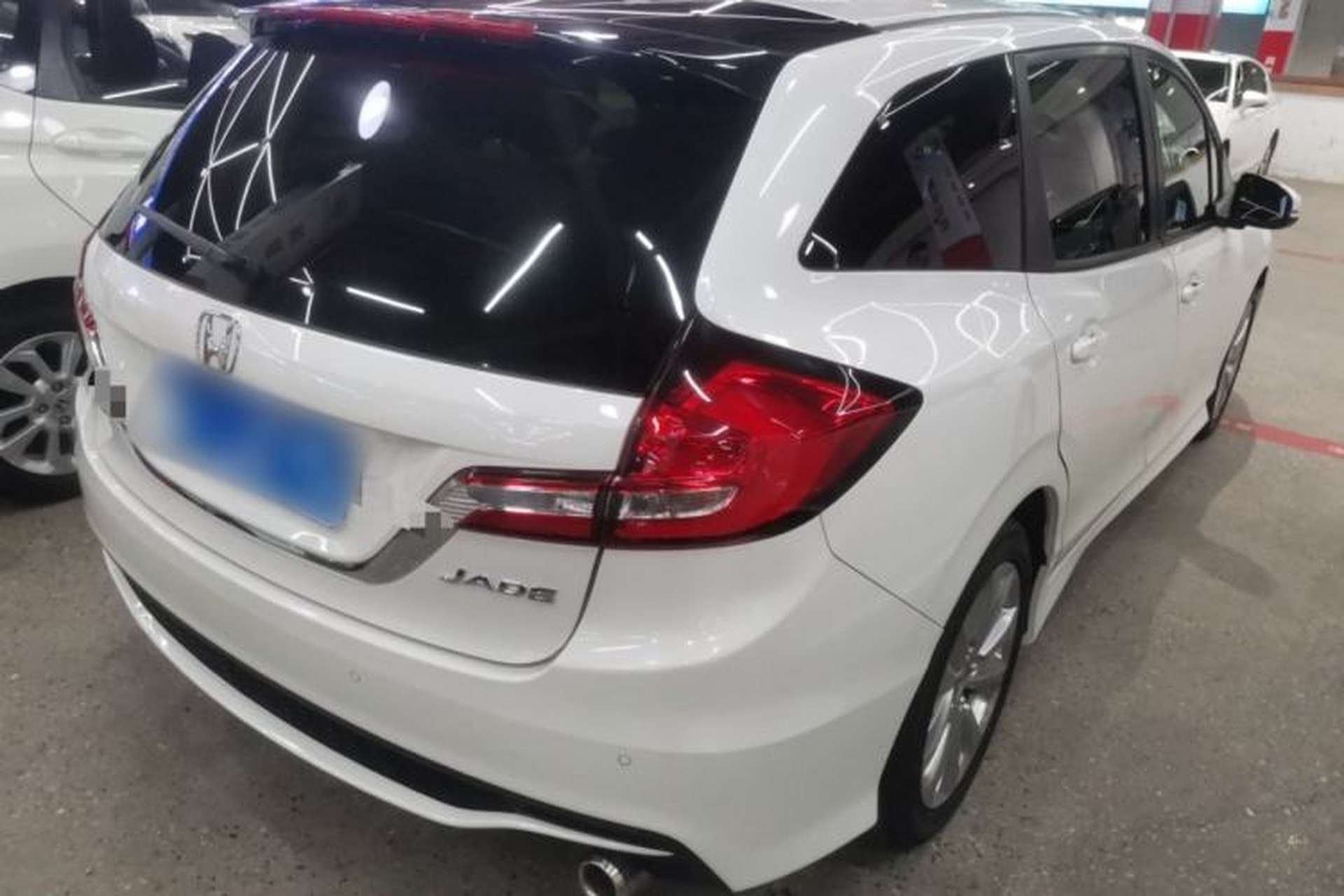 Used Honda Jade 2017 1.8L automatic Comfort version 5 seats Rear Right 45 Deg