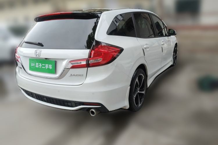 Used Honda Jade 2017 1.8L automatic Comfort version 5 seats Rear Right 45 Deg