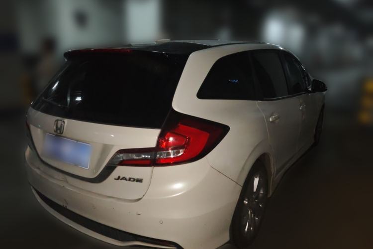 Used Honda Jade 2017 1.8L automatic Comfort version 5 seats Rear Right 45 Deg