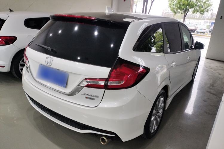 Used Honda Jade 2017 1.8L automatic Comfort version 5 seats Rear Right 45 Deg