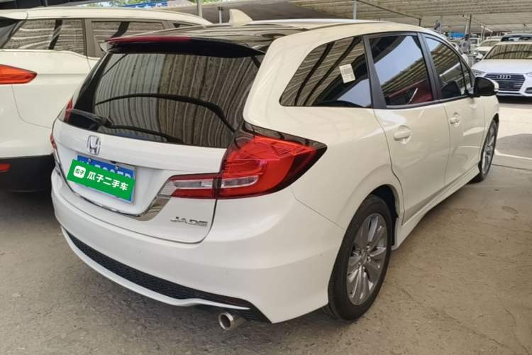 Used Honda Jade 2017 1.8L automatic Comfort version 5 seats Rear Right 45 Deg