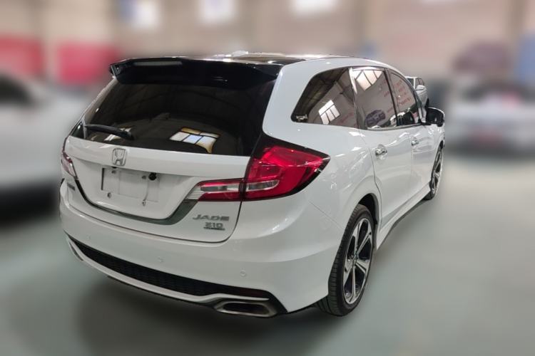 Used Honda Jade 2017 210 TURBO CVT Luxury Edition 5 Seats Rear Right 45 Deg