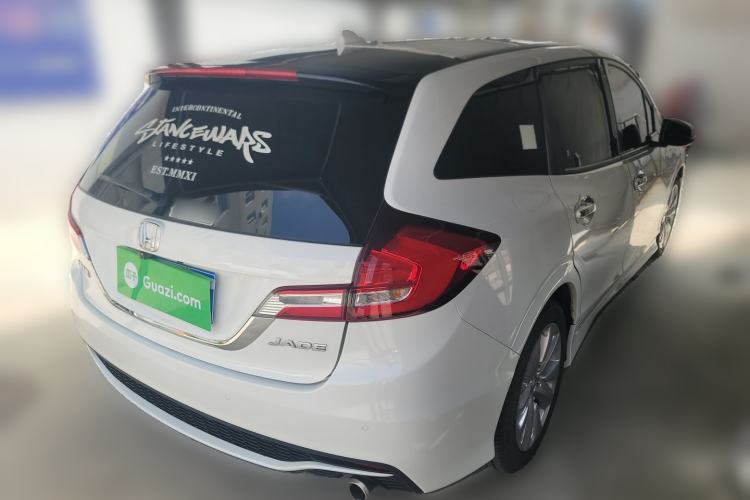 Used Honda Jade 2017 1.8L automatic Comfort version 5 seats Rear Right 45 Deg