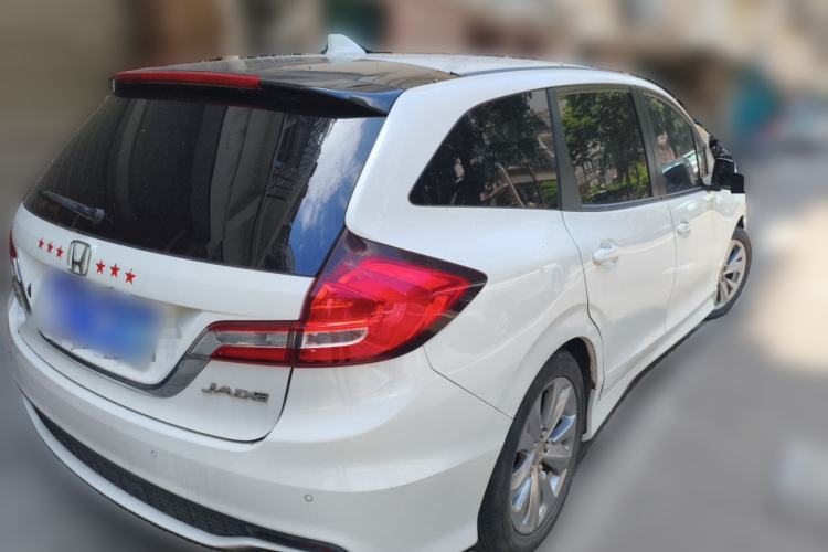 Used Honda Jade 2017 1.8L automatic Comfort version 5 seats Rear Right 45 Deg